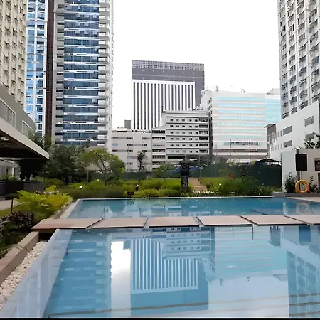 Cebu City Scape At Cebu It Park